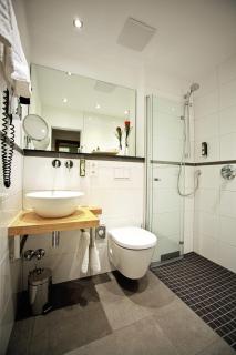 Best Western Hotel President - Bonn - 8