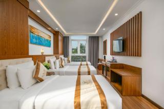 Prague Da Nang Beach Hotel - Da Nang - 6