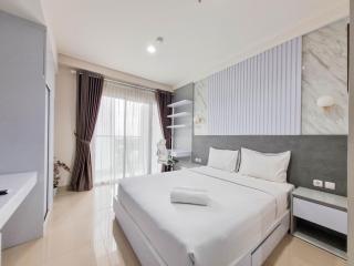 Good and Cozy Studio at Patraland Amarta Apartment By Travelio - 0