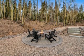 Tiny Cabin Getaway, Unplug #6 - 3