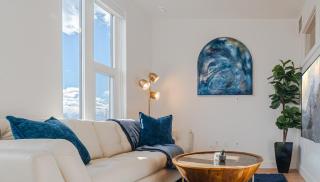 Top floor Deluxe 1BR Pool,Gym,Htub,Bowling and More - Salt Lake City - 0