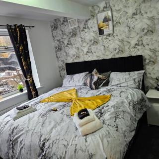 West park Royal House, Holidays, Contractors,Relocation,Free Parking & WiFi - Preston - 0