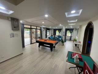 Villa near Adda Heights Yi Jia Restaurant with KTV Mini Theatre Swimming Pool n Pool Table - Johor Bahru - 4