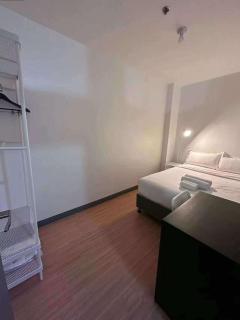 I suites - Manila - 3