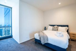 108 HighRise Condo Lake Bay View - Melbourne - 3