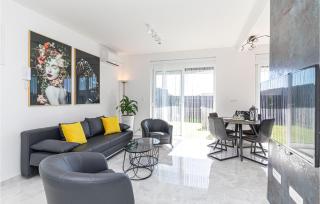 Awesome Apartment In Seget Donji - Trogir - 9