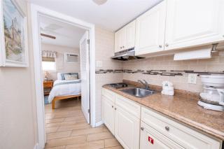 6201 Ocean Ave, Unit 207 - The Nassau Inn - Wildwood - 7