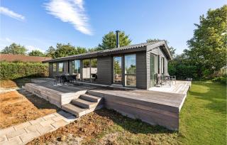 Amazing Home In Bogø By With Wifi - Bogø By - 2