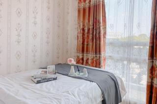 Strategic and Comfort Stay 2BR Apartment Woodland Park Residence By Travelio - 4