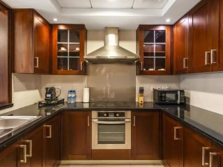Royal Vista at 29 Boulevard - Dubai City & Burj Khalifa Views - Brand New Luxury 2BR Apartment - 5