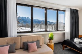 Hotel Helios 300m od Krupówek nowy BASEN od 12 lipca - 7