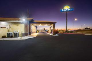 Days Inn by Wyndham Buckeye - Buckeye - 3