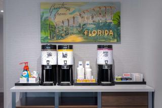 Hampton Inn Tallahassee-Central - Tallahassee - 6