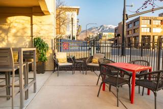 Hilton Garden Inn Ogden - Ogden - 8
