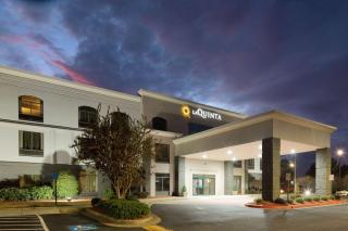 La Quinta by Wyndham Kennesaw - Kennesaw - 8