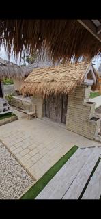 Atlantis Bungalows at Sumba Paradise Beach Resort - Maujawa - 3