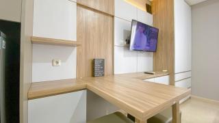 Nice and Restful Studio at Gold Coast Apartment By Travelio - 4
