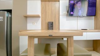 Nice and Restful Studio at Gold Coast Apartment By Travelio - 6