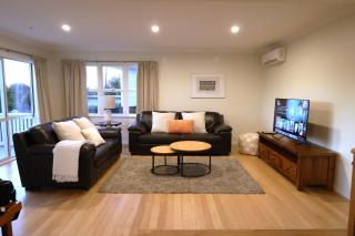 Cozy Family Home 10min to Airport and Pet friendly - Auckland - 0