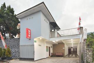 OYO 1480 Villa Dua Putri - Pasuruan - 5