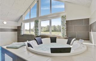 Seven-Bedroom Holiday Home In Spottrup - Lem - 2
