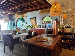 Beachfront Villa Tara Bliss Candidasa - Candi Dasa - 5