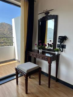 The HighGarden Resort - 5