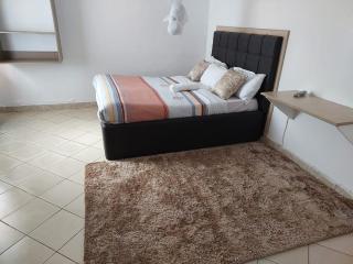 White House Restaurant, Lounge & Accommodation - Eldoret - 9
