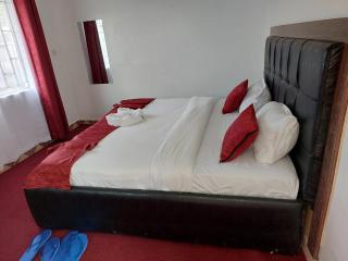 White House Restaurant, Lounge & Accommodation - Eldoret - 6