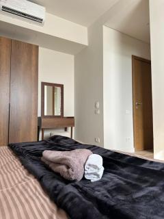 Zen Stays Modern 2 BR Gem - 2