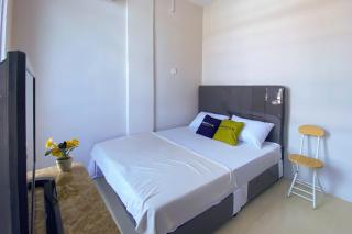 Urbanview Hotel near DC Mall Crown Homestay Batam - Tanjunguma - 1