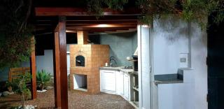 Preciosa Casa con Estilo Único y Llena de Arte para una Estancia Inspiradora - - 9