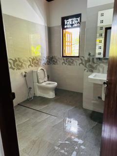 Shiny Villa - Hikkaduwa - 7