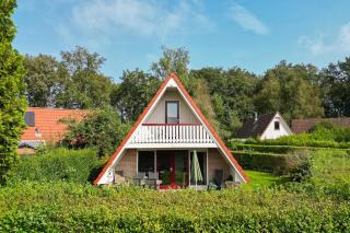 Bonte Vliegenvanger I Elegant Huis met Uitzicht op Tuin - Zwiggelte - 0