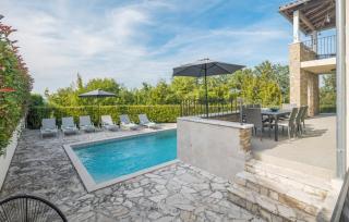 Villa Morgan for 8 people in Central Istria with 45 m2 private pool & pet friendly - Donje Baredine - 2