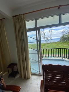 Family Retreat by the Beach - 0