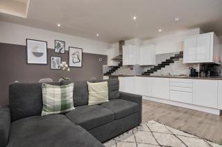 Centra Leeds Apartment - Leeds - 7