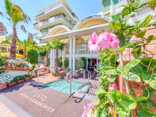 Hotel Gambrinus - Cervia - 8