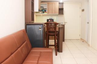 Comfortable 2BR at Springlake Summarecon Bekasi Apartment By Travelio - 2