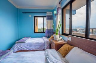 Stunning Kathmandu View with Private Rooftop & Balcony - Kathmandu - 4