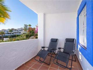 Riviera Golf Apartment - Pool Views! Pass the Keys - 9