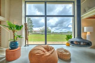 Exceptionnelle Ferme Périgourdine avec Terrain de Paddle et Piscine - 0