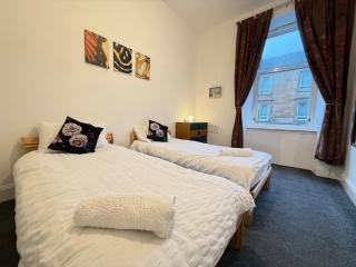 2 Bed Flat - Street Parking - Glasgow - 5