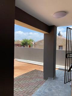 Greenfield Guesthouse - Katlehong - 7