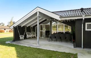 5 Bedroom Cozy Home In Hejls - Hejls - 9