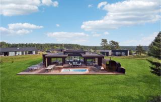 Gorgeous Home In Ebeltoft With Kitchen - Ebeltoft - 0