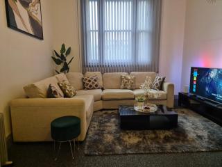 Cosy Self Serviced Apartment - City Center - Wolverhampton - 0