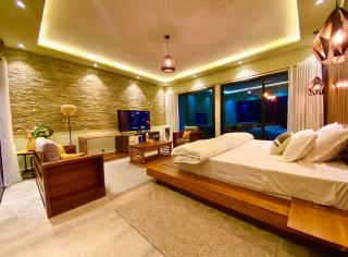 Vangay Lodge - - 4