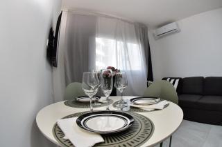 Sealine Charm 2BR Luxe Class - Bat Yam - 5