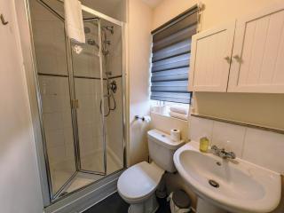 Dakota 2Bed - AwayOnBusiness - Eastleigh - 4